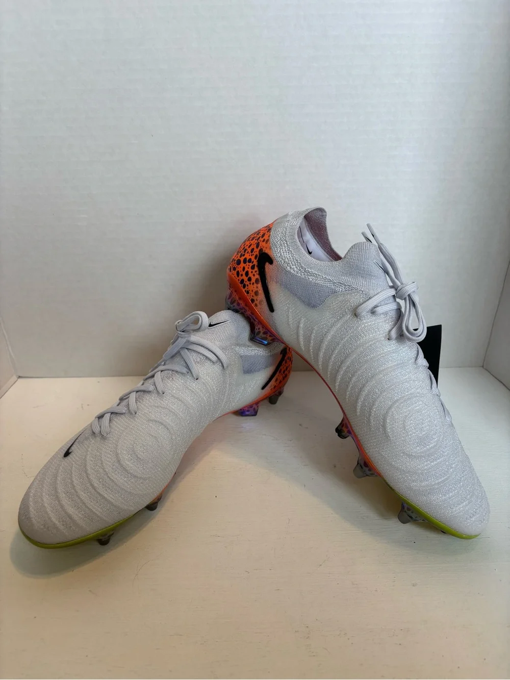 Nike Phantom GX2 Elite SG-Pro Soccer Cleats Safari Pack Size US Men’s 7 NEW - Picture 2 of 8